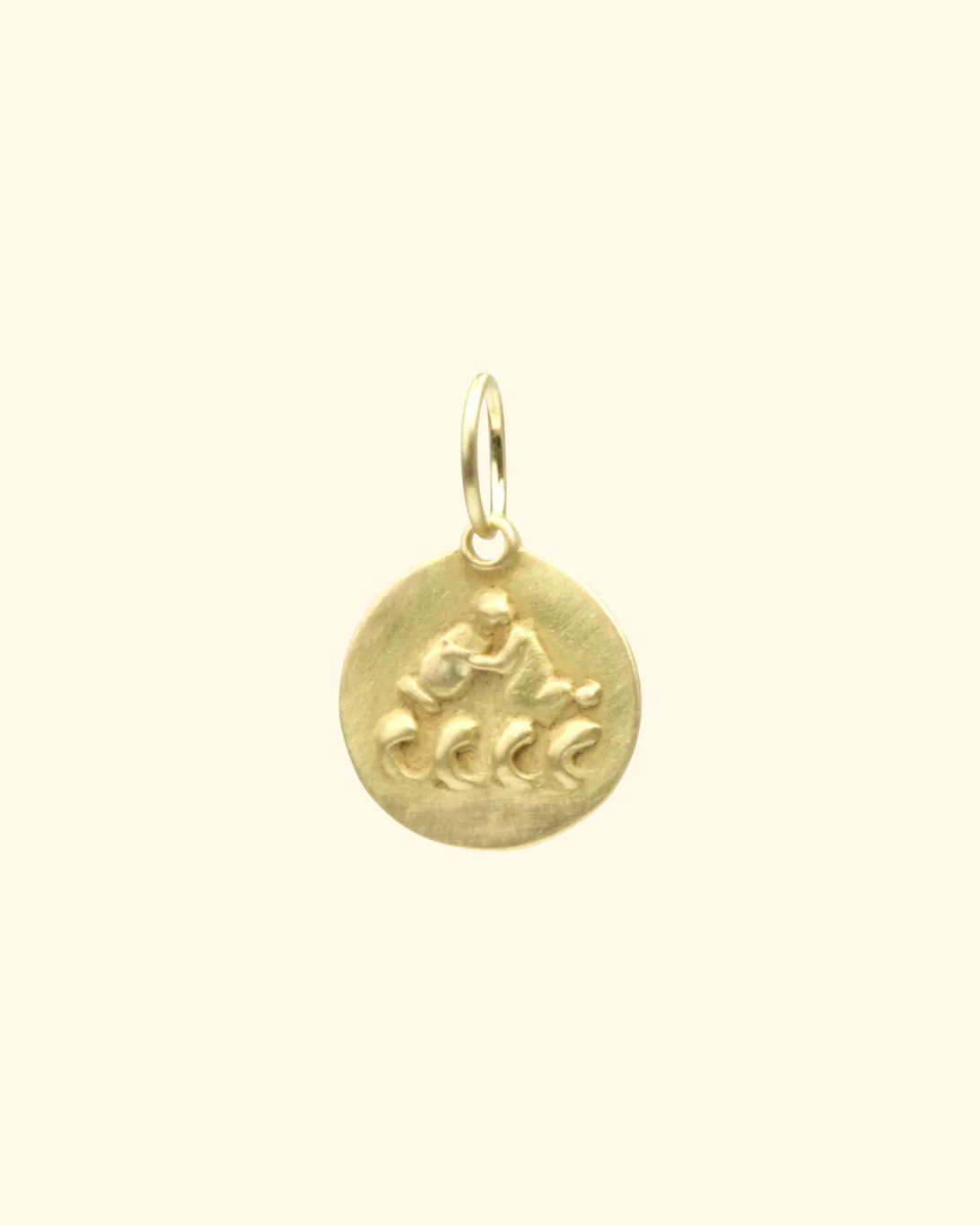 Aquarius Medal Charm | 18k Yellow Gold