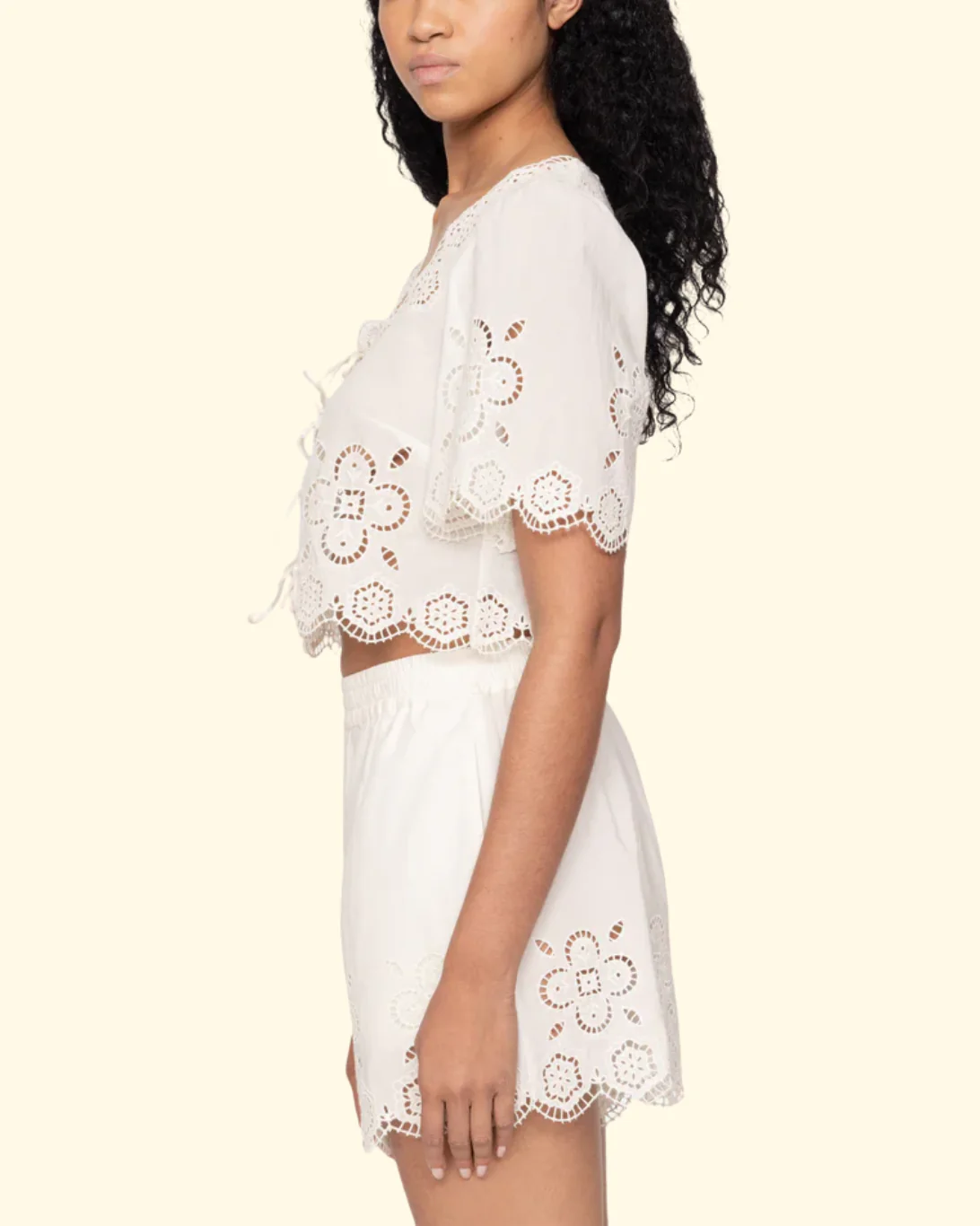Babette Eyelet Tie Front Top | White - Image 3