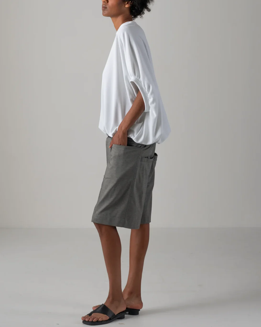 Brooklyn Sweatshirt | White - Image 2