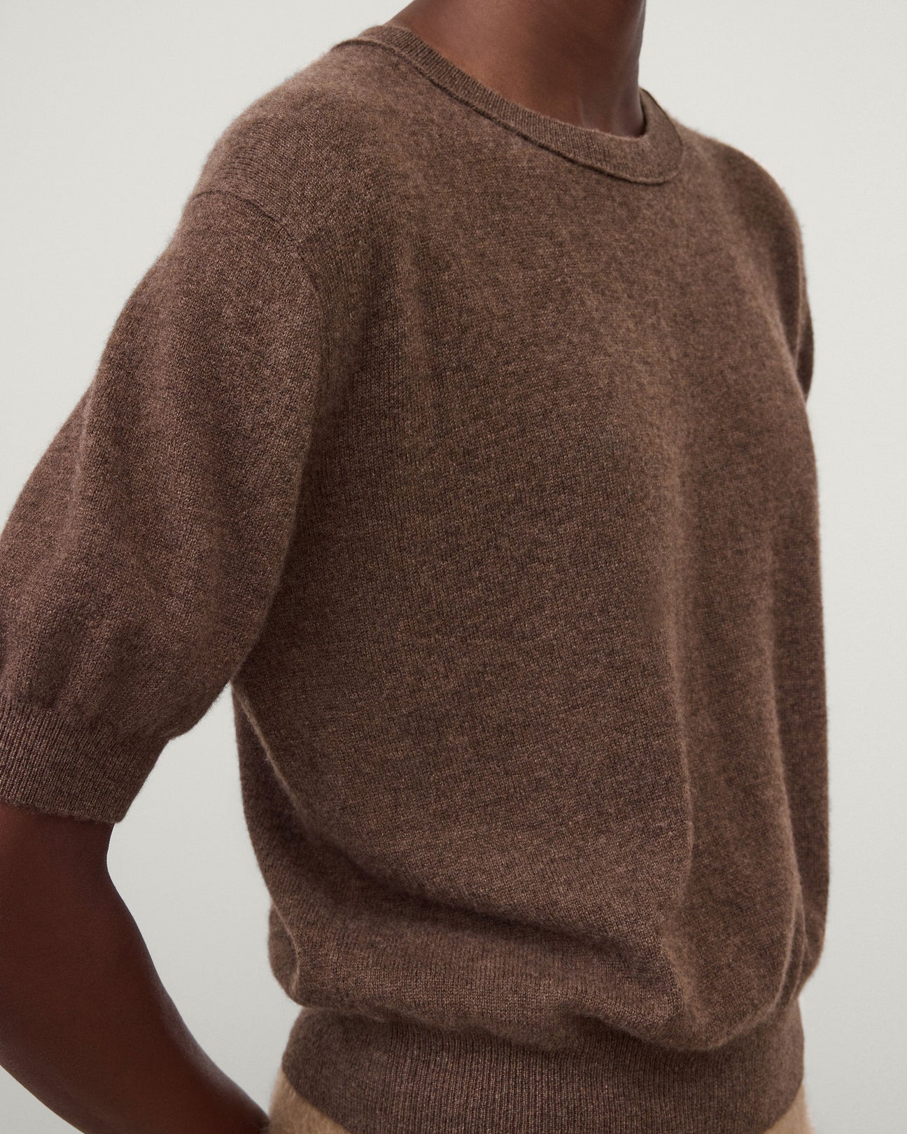 Genevra T-Shirt | Dark Truffle - Image 4