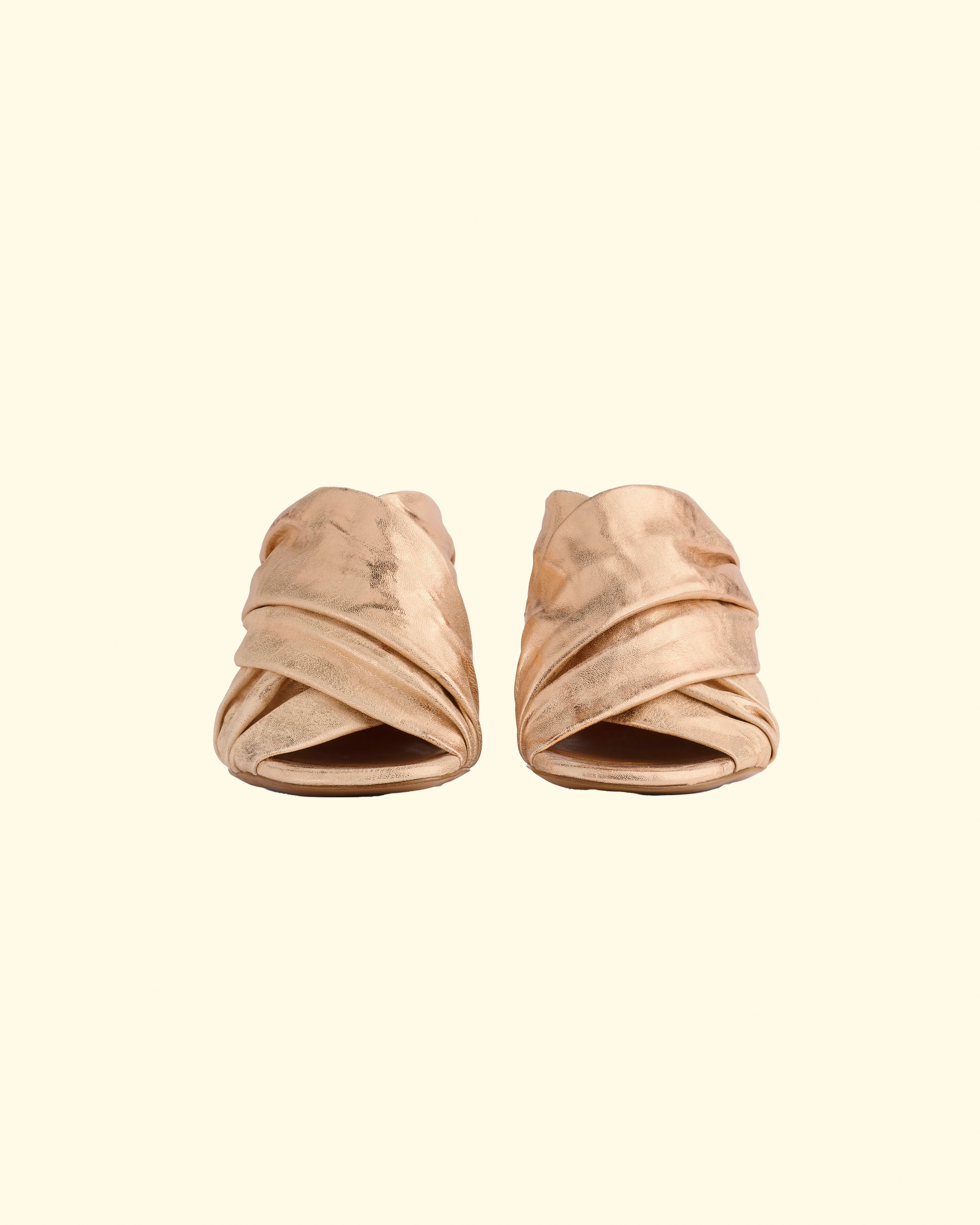 Heeled Laminated Leather Crossed Sandals | Cipria - Image 4