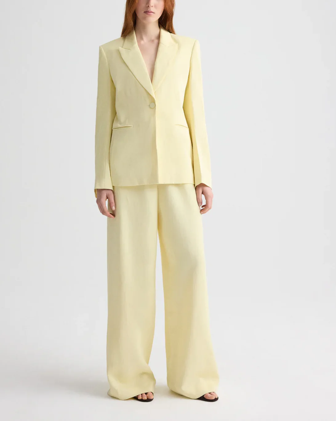 Her Fit Blazer | Flan - Image 2