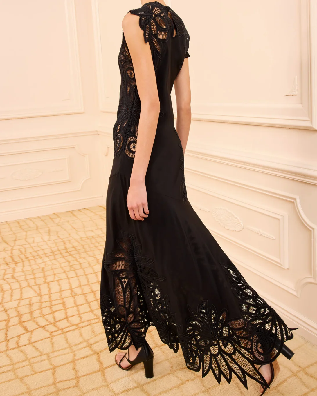 Idra Lace Applique Dress | Noir - Image 3