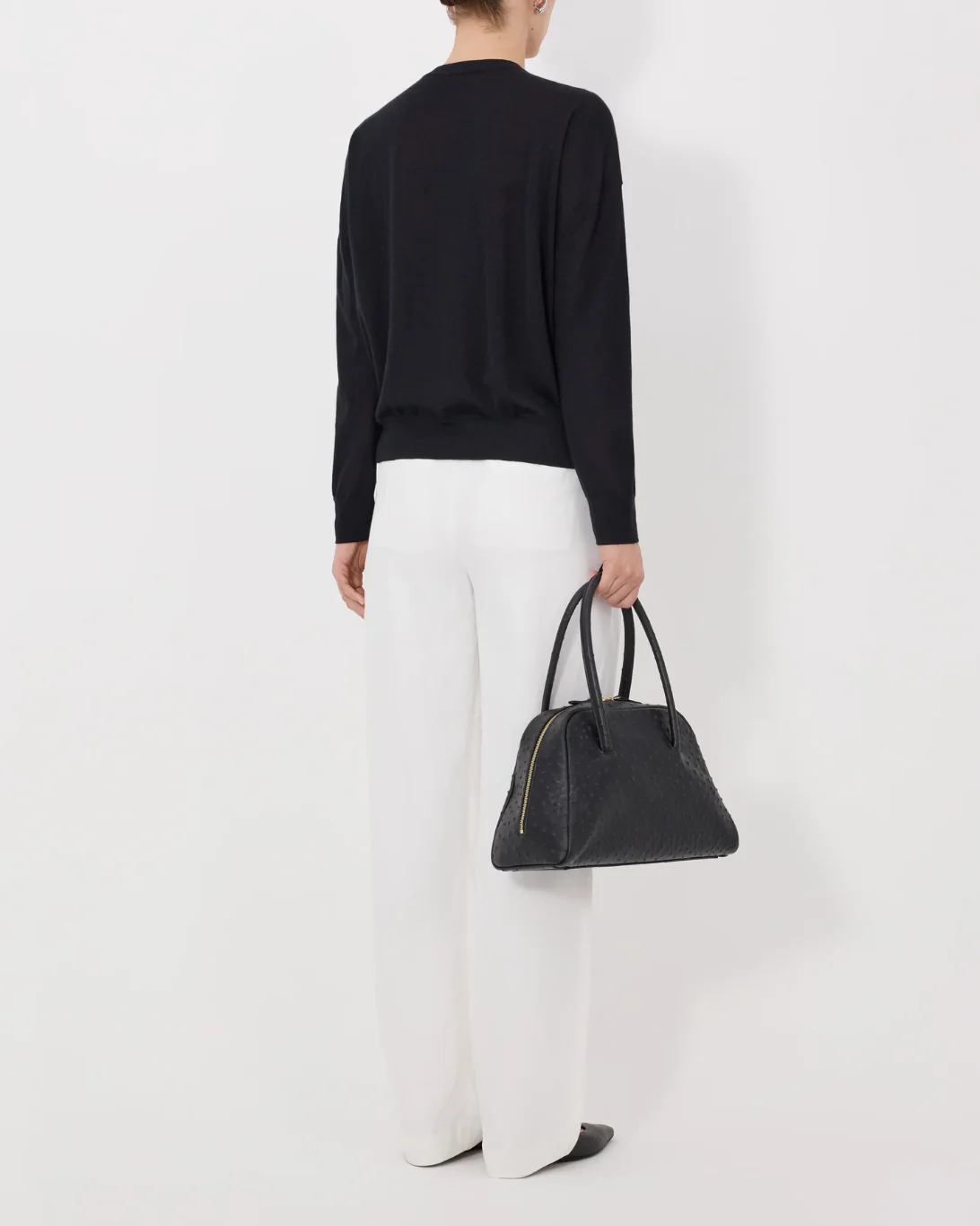 Kita Fine Crewneck Cardigan | Black - Image 5
