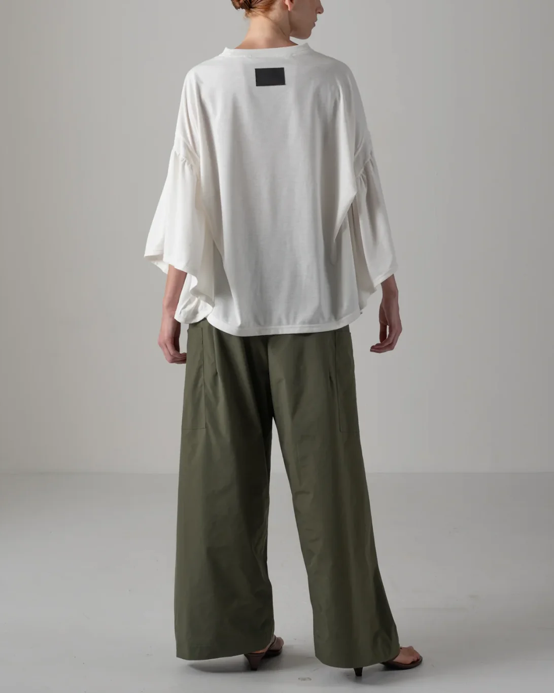 Laura Gathered SLV Top | Off White - Image 2