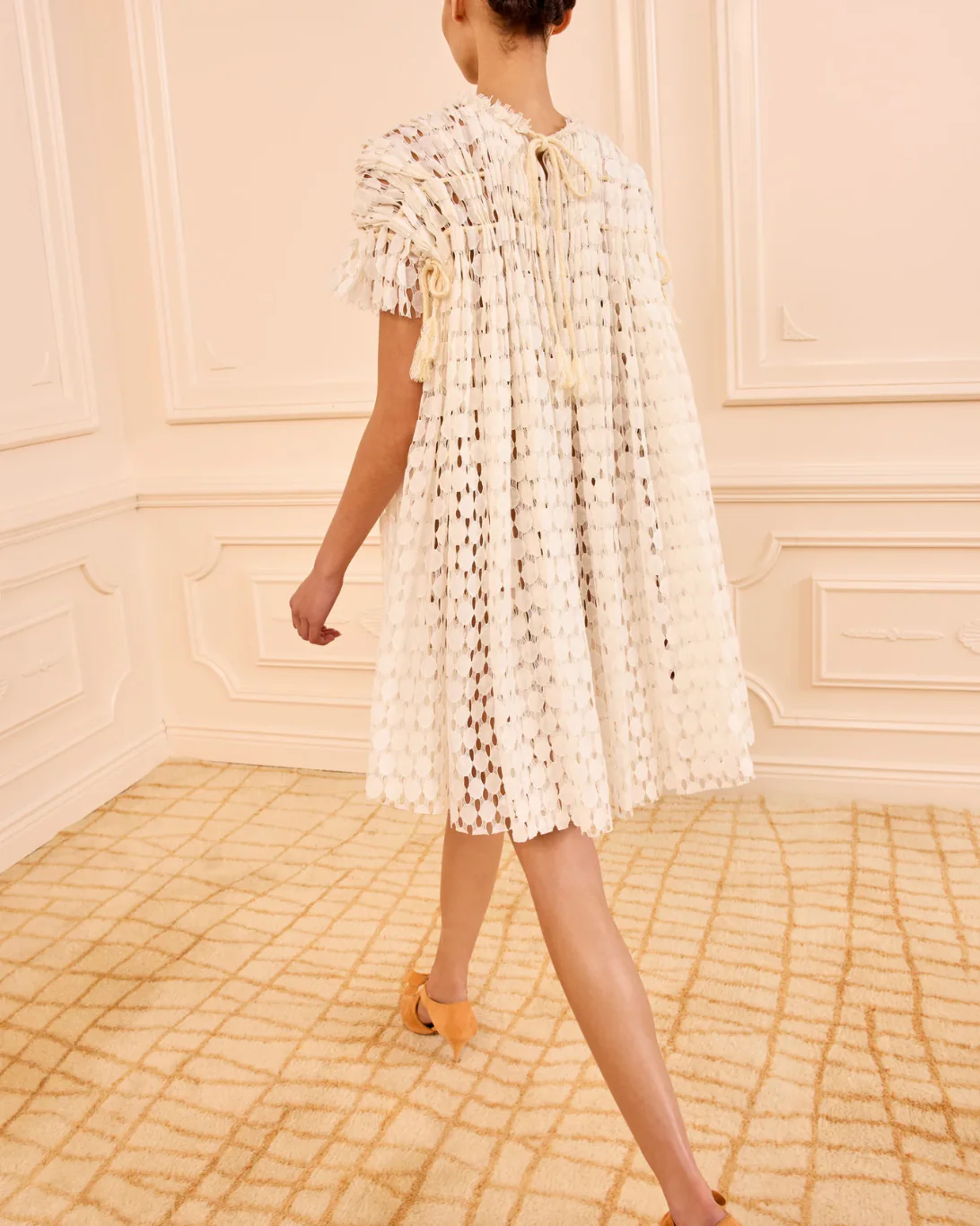 Layla Lace Mini Dress | Chalk - Image 4