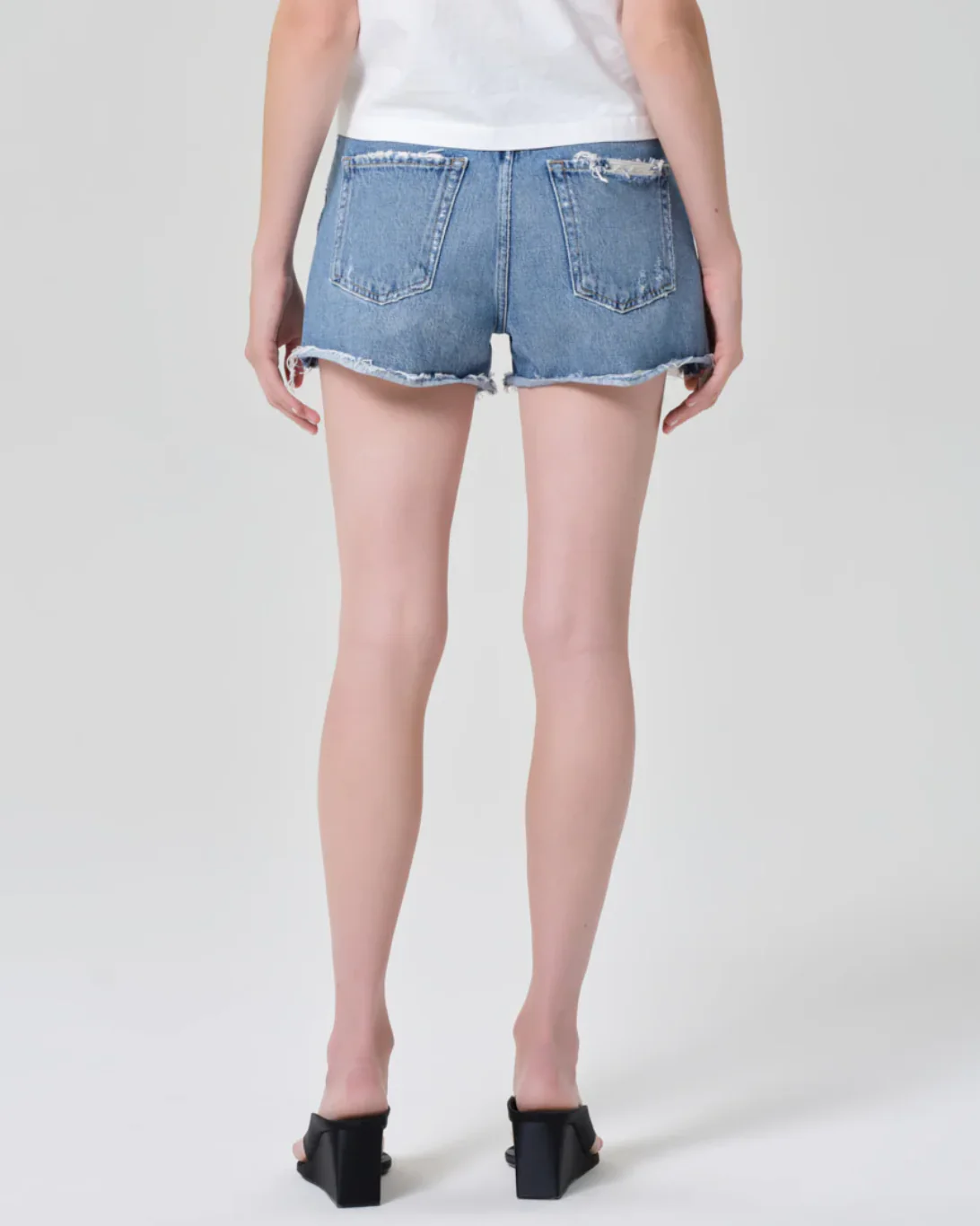 Marlow Short | Installation - Image 2