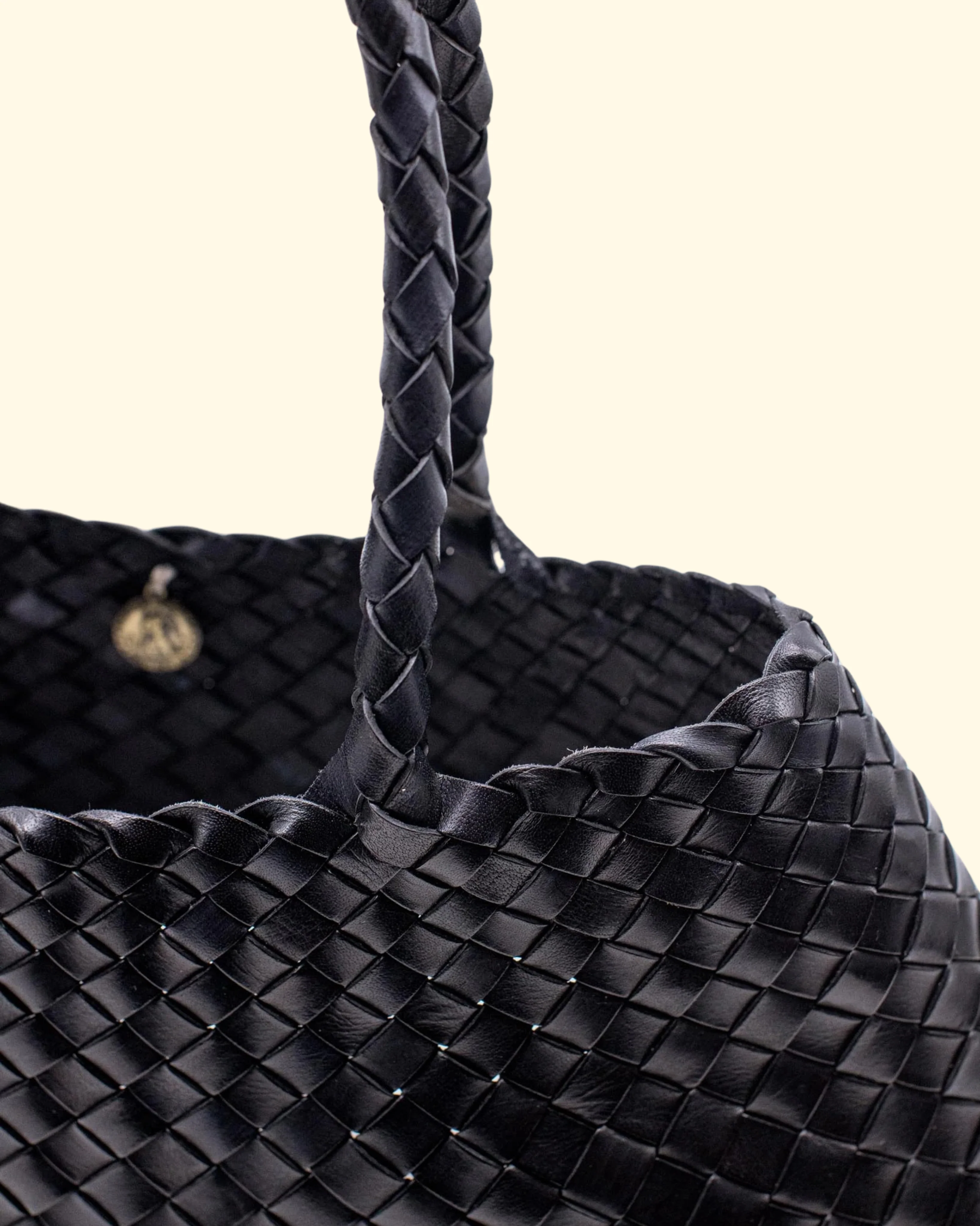Santa Croce Big Bag | Black - Image 4