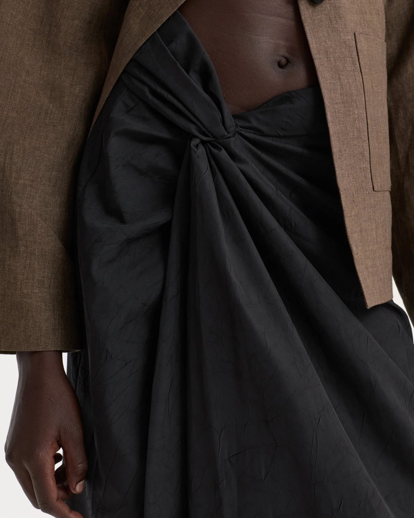 Sarong Textured Skirt | Black - Image 4