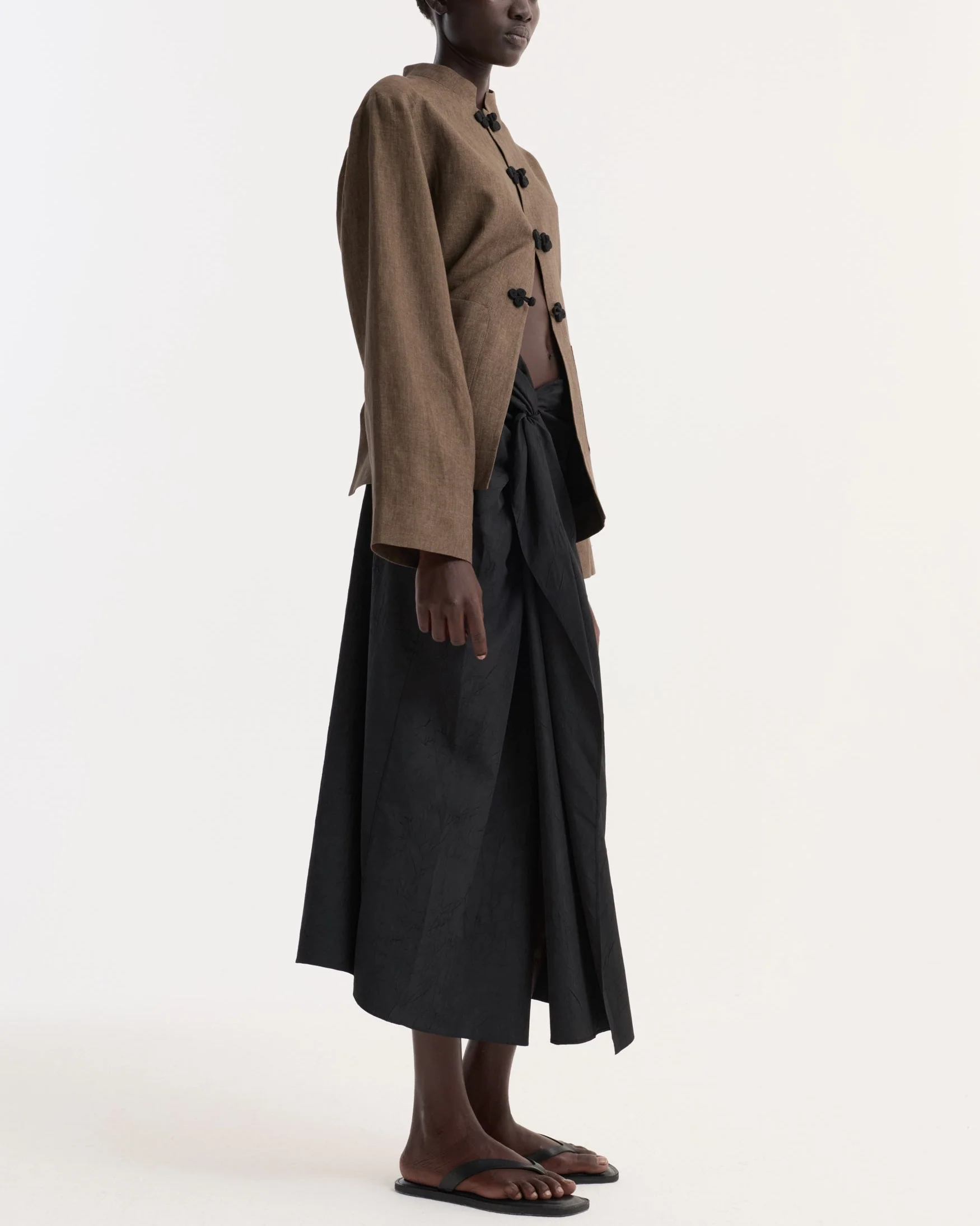 Sarong Textured Skirt | Black - Image 6