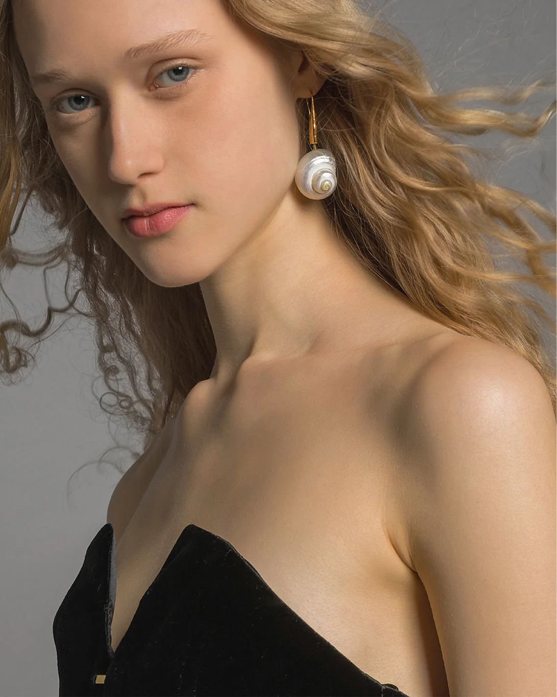 Shell Earrings | 18k Plated Bronze - Image 2