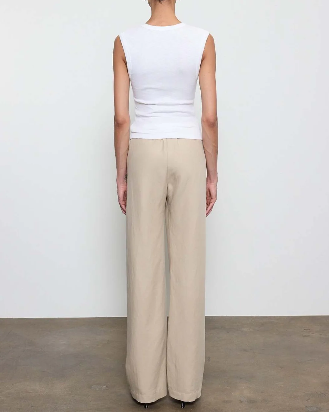 Textured Rib Sleeveless V | White - Image 2