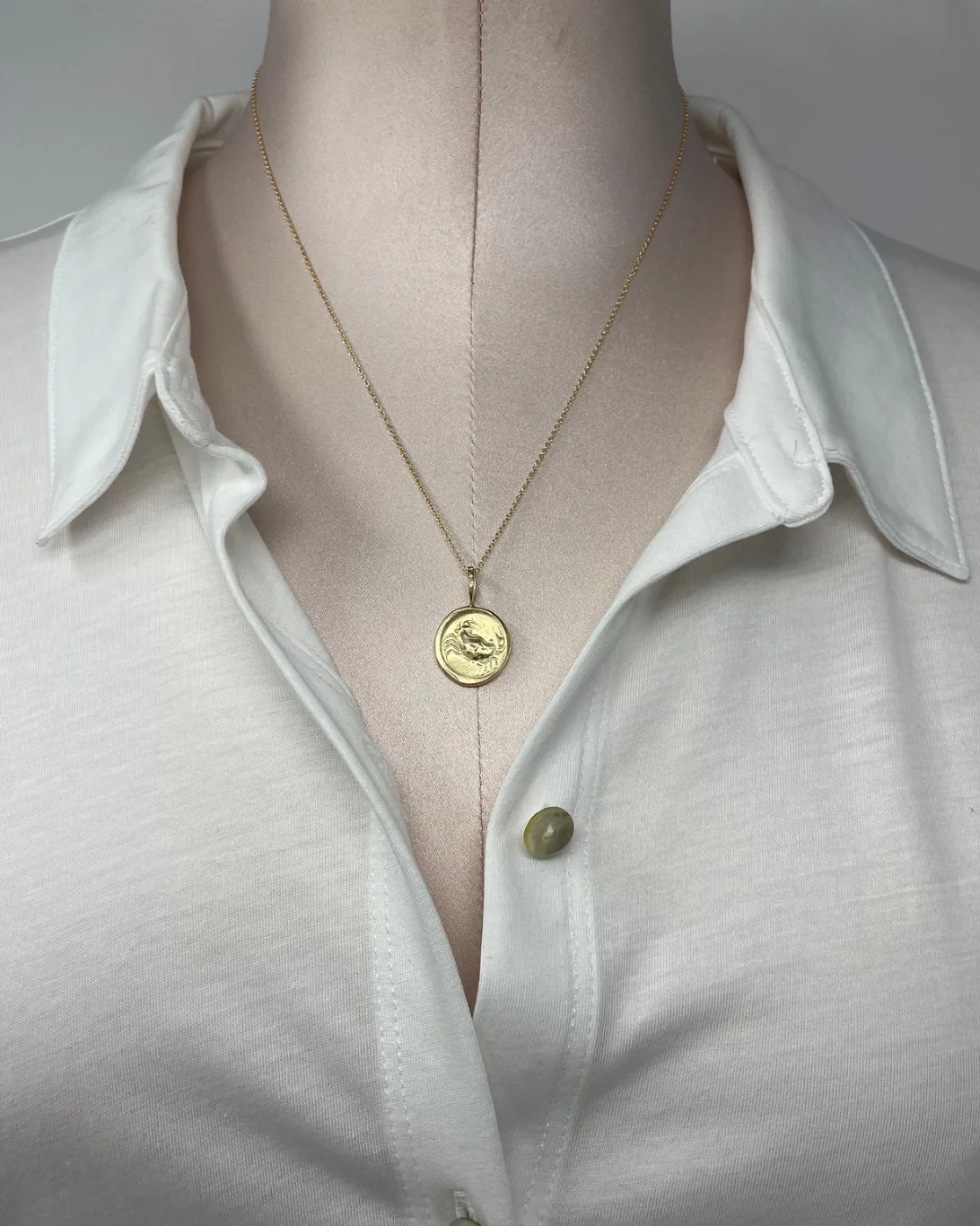 The Crab Zodiac Cancer | 14k Yellow Gold - Image 2