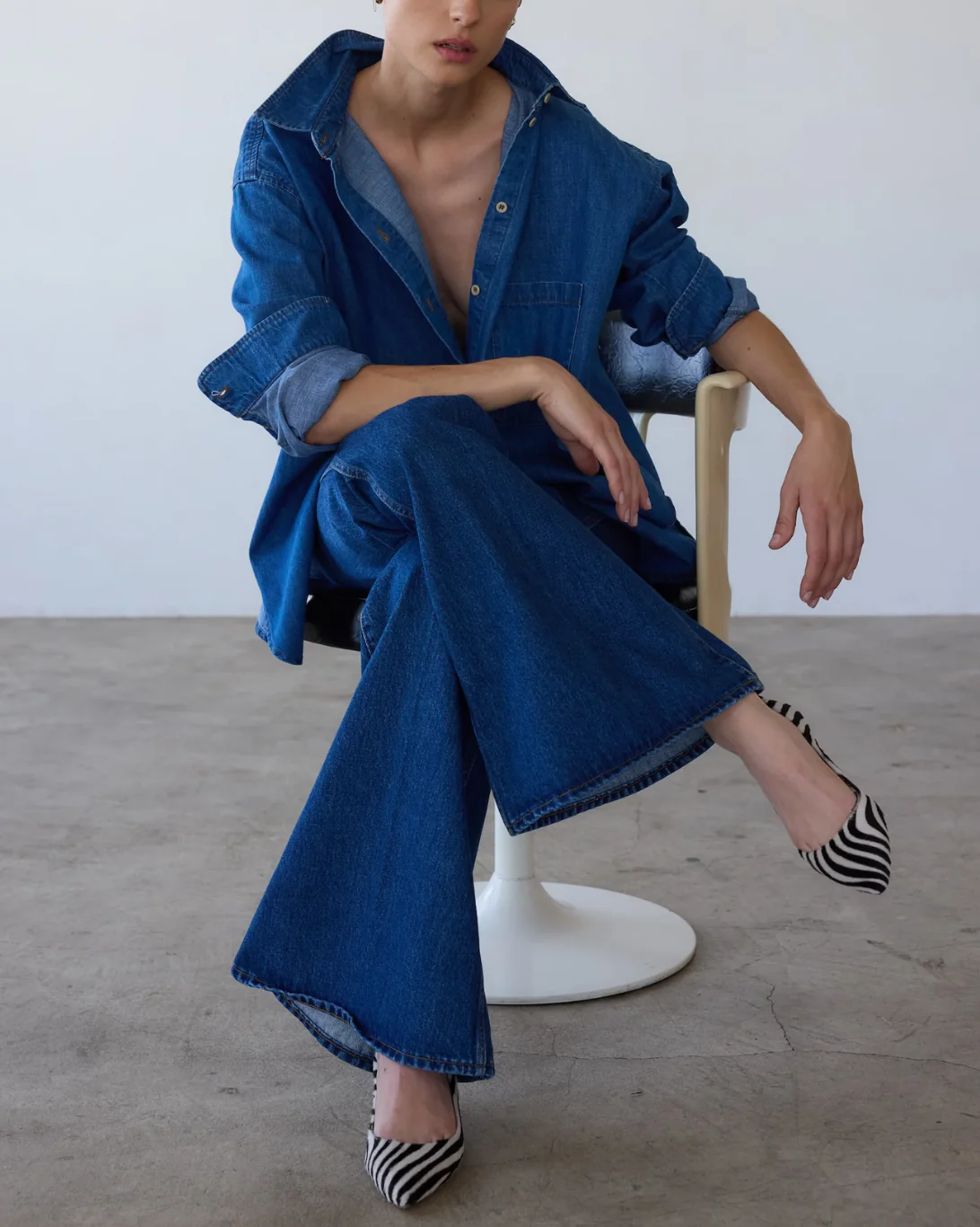 The Essential Shirt | Farrah Indigo - Image 2