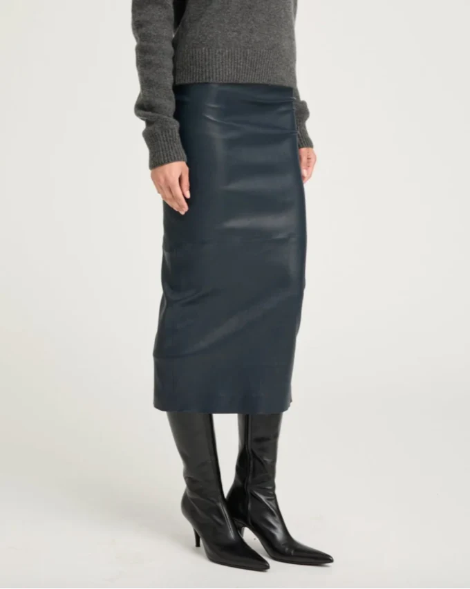 Leather Tube Skirt | Midnight - Image 5